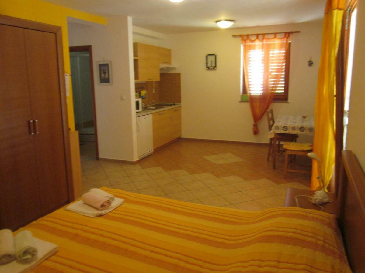 Apartmani Barbalić Dario Baska  Luaran gambar